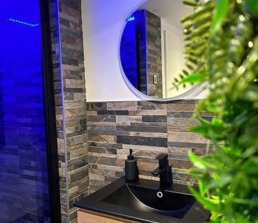 Barr Apartment | Love Room: Parenthese romantique