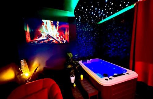 Arnaud Bernard Apartment | LOVE ROOM TOULOUSE - Centre