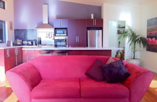 Ostend House | Love Waiheke - The perfect island getaway