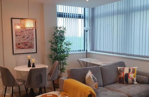 Old Trafford Apartment | Lovely 1 Bed Apartment - Old Trafford