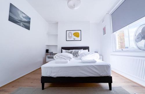 Camden Town Apartment | Lovely 1 Bedroom Camden Flat- on 2nd Floor