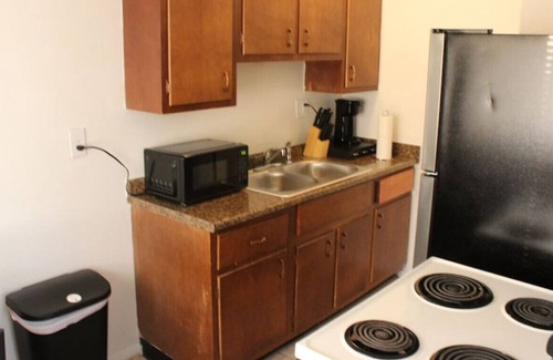 Northridge Apartment | Lovely 1-Bedroom Near Everything in Dayton!