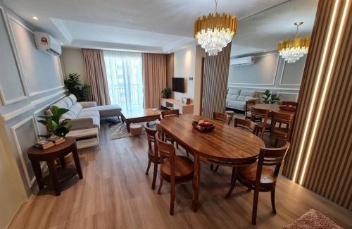 Tabuan Jaya Apartment | Lovely 1878 Apartment 3-bedrooms with free parking