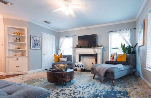 Southgate Apartment | Lovely 1Bed/1Bth in the Med Center