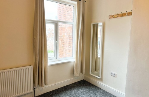 Seisdon Apartment | Lovely 2-bed Apartment in Birmingham