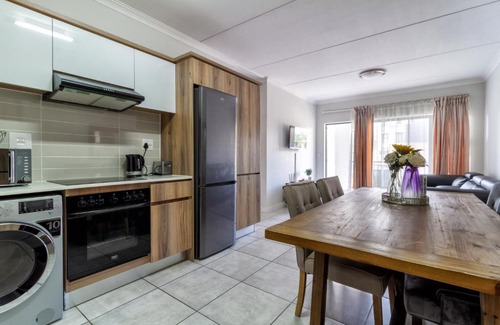 Tshwane Apartment | Lovely 2 bed @TheBlyde