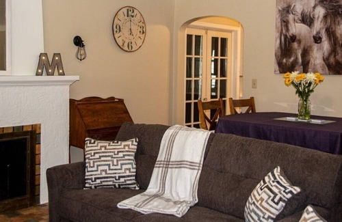 Hamilton Apartment | Lovely 2 Bedroom 2 Bath Apt 1