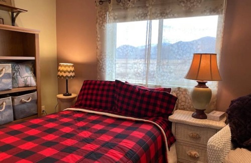 Hot Springs Apartment | Lovely 2-bedroom Apt near Hot Mineral Soaks