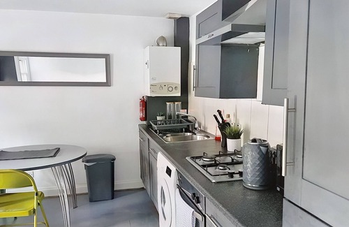 Putney Apartment | Lovely 2-bedroom serviced apartment