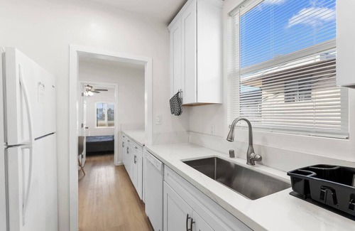 Corridor House | Lovely 2BR Normal Heights Condo