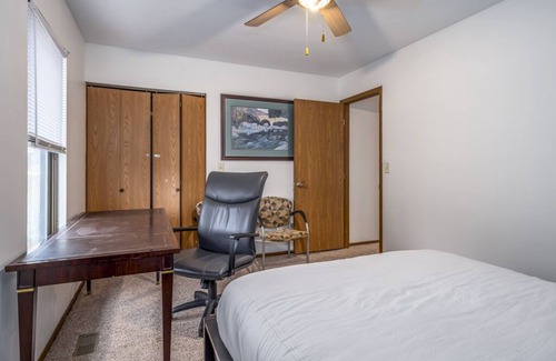 Dayton House | Lovely 3 Bedroom Condo in Centerville!