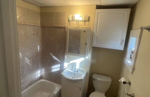Waltham Apartment | Lovely 3bed apartment with spacious living area