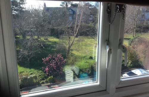 Bangor House | Lovely 4-bed Victorian House in Bangor by the sea