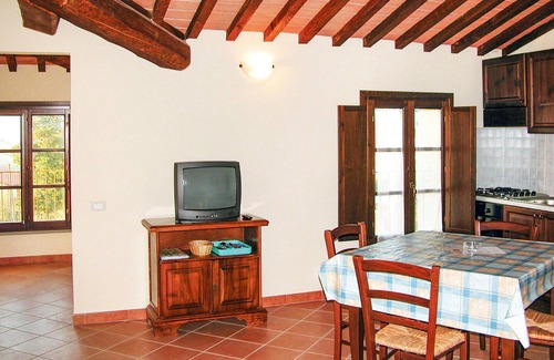 Pieve di Santa Luce Apartment | Lovely apartment in Pieve di Santa Luce