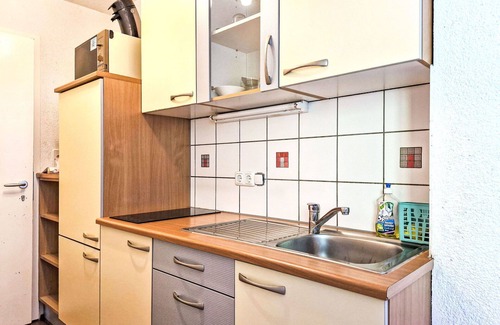 Runhof Apartment | Lovely apartment for 4 people with WIFI, TV and parking