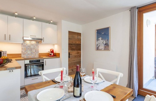 Tignes Apartment | Lovely apartment for 4 people with WIFI, TV and balcony