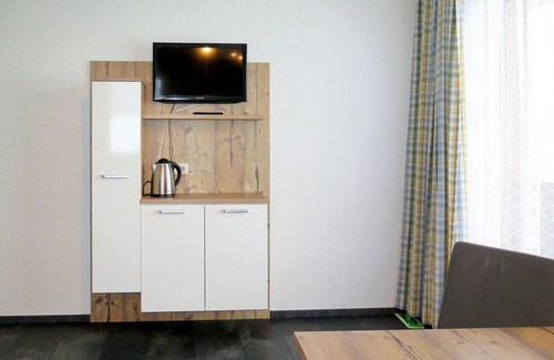 Emberg Apartment | Lovely apartment for 4 people with WIFI, TV and balcony