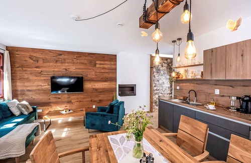 Horni Plana Apartment | Lovely apartment for 4 guests with WIFI, terrace and pets allowed