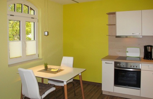 Splietsdorf Apartment | Lovely apartment for 2 people with WIFI, TV, terrace, pets allowed and parking