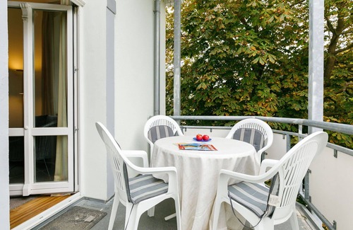 Ostvorpommern Apartment | Lovely apartment for 3 people with WIFI, TV and balcony