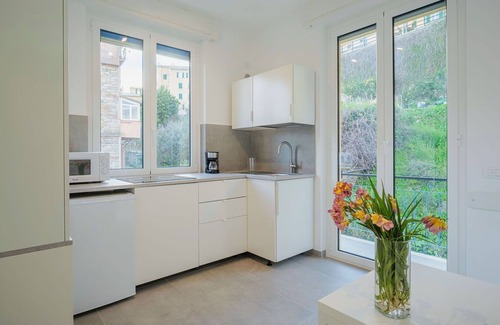 Sori Apartment | Lovely apartment for 3 people with A/C, WIFI, TV, balcony and parking