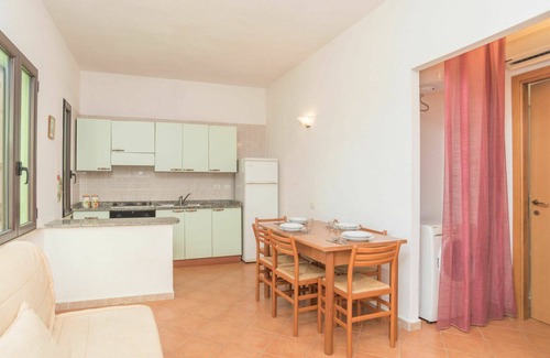 Costa Rei Apartment | Lovely apartment for 4 people with A/C, pool, terrace, pets allowed and parking