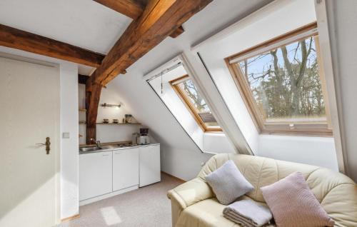Muritz Apartment | Lovely Apartment In Kargow With Wifi