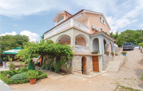 Municipality of Omisalj Apartment | Lovely Apartment In Malinska With Wifi