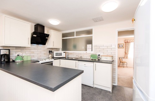West Looe House | Lovely apartment on the edge of the harbour.