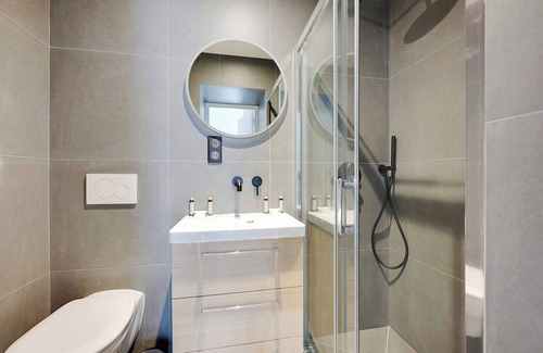 Aubervilliers Apartment | Lovely Apt - 2BD/6P - near Paris
