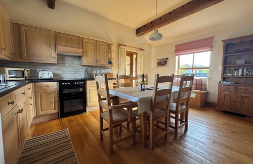 Aldborough House | Lovely barn nr.Cromer-indoor pool & play area. Sleeps 4.Contact host-late deals!