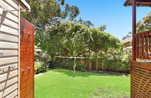 Bateau Bay House | Lovely Beachside Hideaway with Spacious Patio