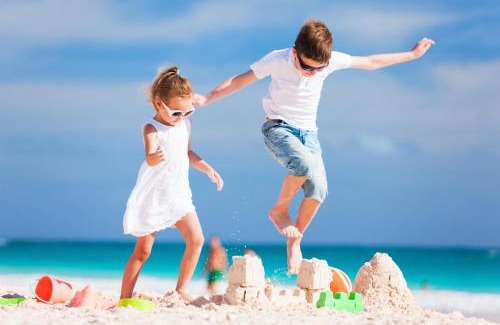 Felixstowe Other | Lovely Caravan With Wifi & Decking At Felixstowe Beach Holiday Park Ref 55005Sw