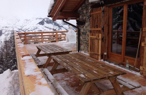 Arc-1600 Ski Chalet | Lovely chalet in the forest- Les Arcs 1600
