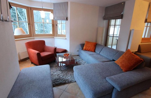 Hinterglemm Ski Chalet | Lovely Chalet with Sauna Ski Storage Heating Carport