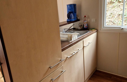 Saint-Cybranet House | Lovely family mobile home. Small dogs welcome.