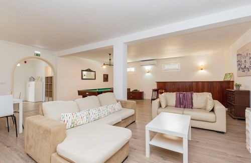 Setubal House | Lovely Farm with Pool @ 20min Lisbon and Beaches