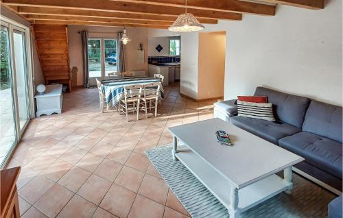 Saint-Georges-d'Oleron House | Lovely Home In Saint-Georges-D'oléron
