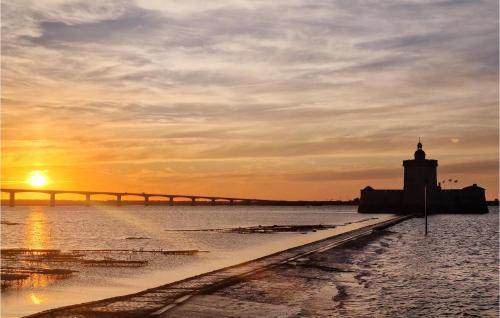 Saint-Georges-d'Oleron House | Lovely Home In Saint-Georges-D'oléron