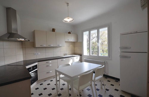 Caromb House | Lovely home in Caromb with WiFi