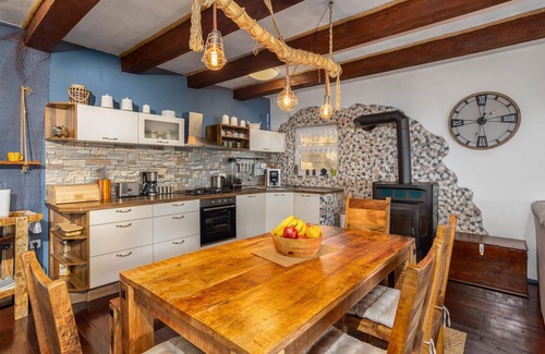 Klanfari House | Lovely home in Dramalj with kitchen