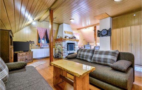 Ogulin House | Lovely Home In Dreznica With Sauna