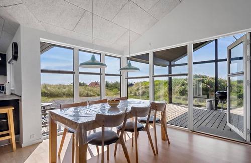 Argab House | Lovely home in Hvide Sande with sauna