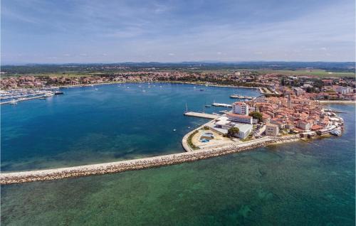 Kastel House | Lovely Home In Kastel With Wifi