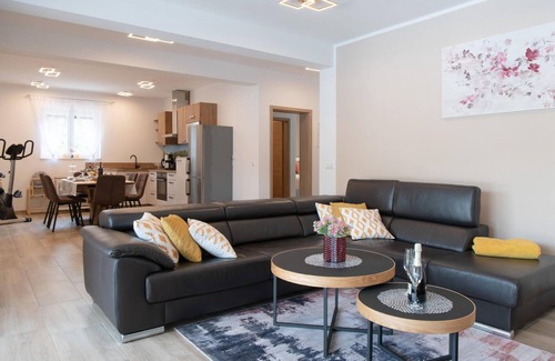 Kapelica House | Lovely home in Labin with WiFi