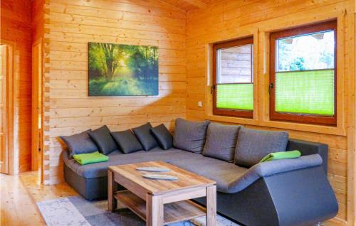 Merzalben House | Lovely Home In Merzalben With Wifi