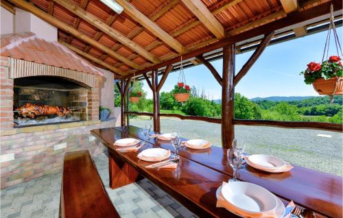 Novi Marof House | Lovely Home In Novi Marof With Sauna