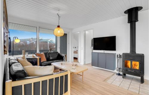 Hasmark Strand House | Lovely Home In Otterup With Wifi