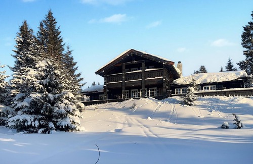 yer House | Lovely home in øyer with WiFi