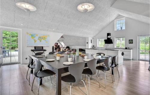 Øhuse House | Lovely Home In Ulfborg With Sauna